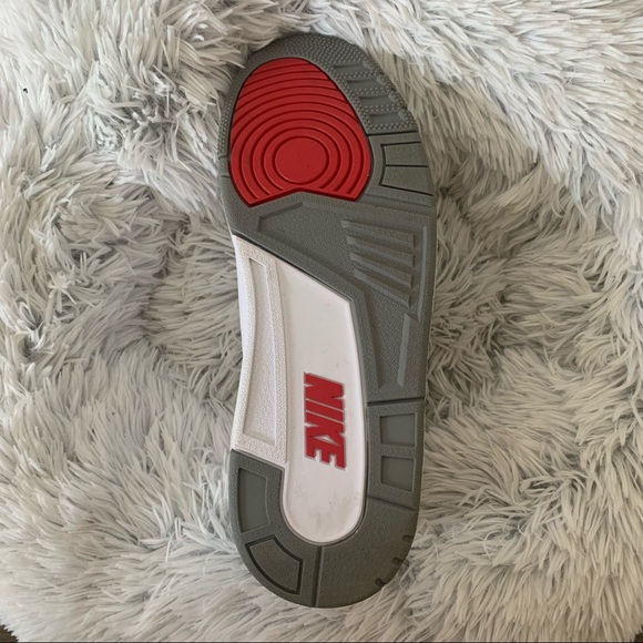 US13 - 2016 Jordan 5 "True Blue" w/OG box - Pre-owned (9.9 / 10 condition) - Picture 7 of 8